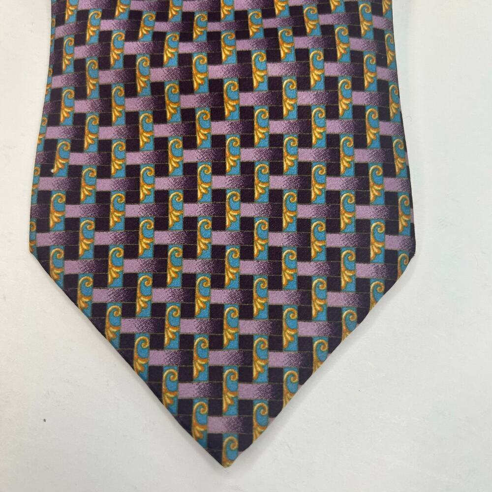 Brioni 100% silk men's purple all over print hand made in Italy tie